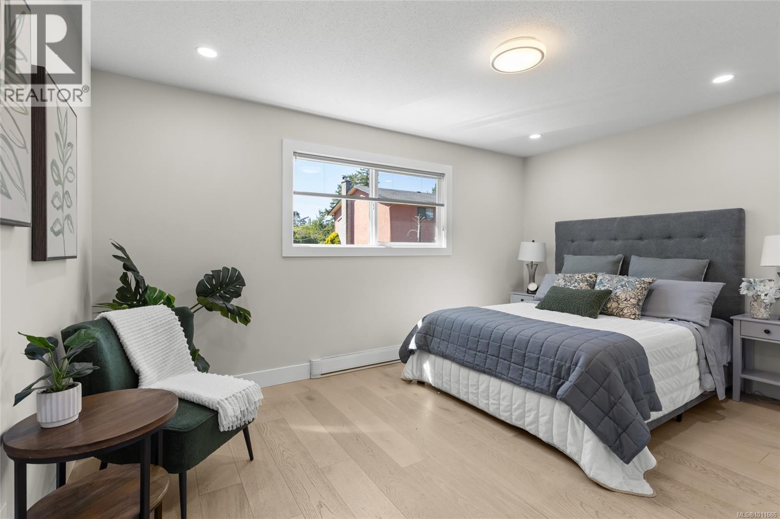 Photo 20 of 4238 Hayden Crt, Saanich BC