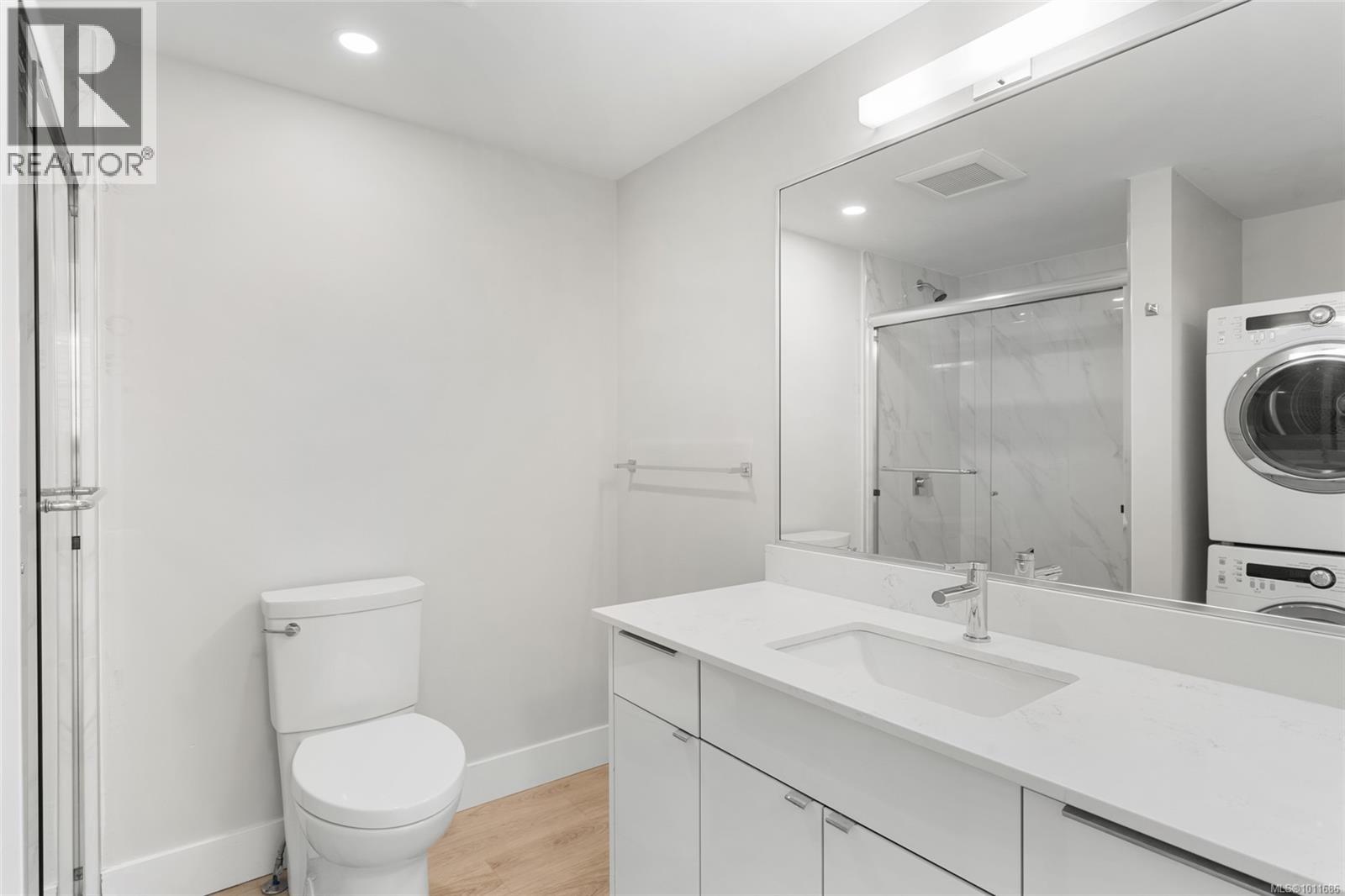 Photo 43 of 4238 Hayden Crt, Saanich BC