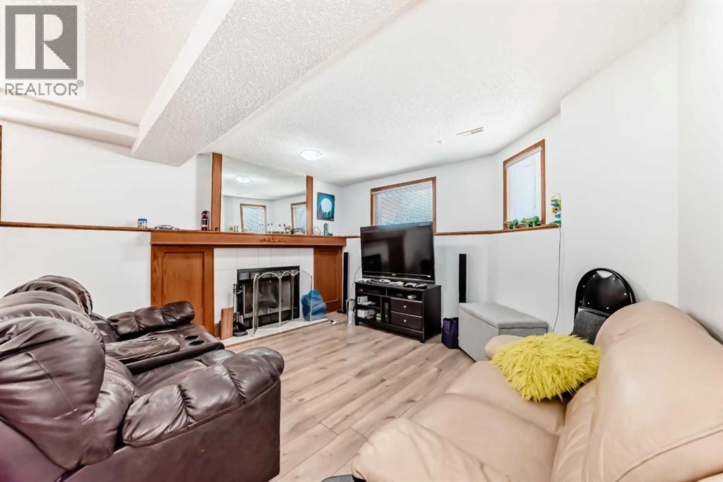 Photo 12 of 68 Harvest Oak Way Ne, Calgary AB