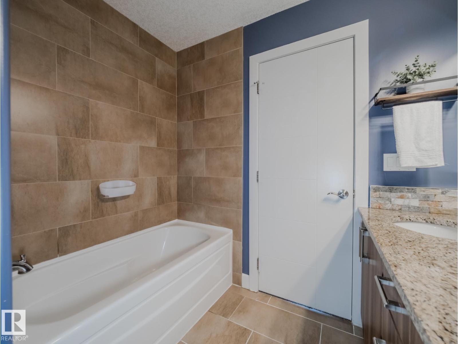 Photo 43 of 6612 34 Av, Beaumont AB