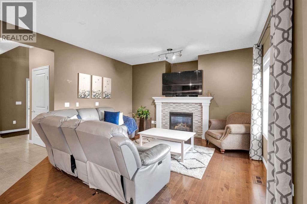 Photo 7 of 308 Prairie Springs Crescent Sw, Airdrie AB