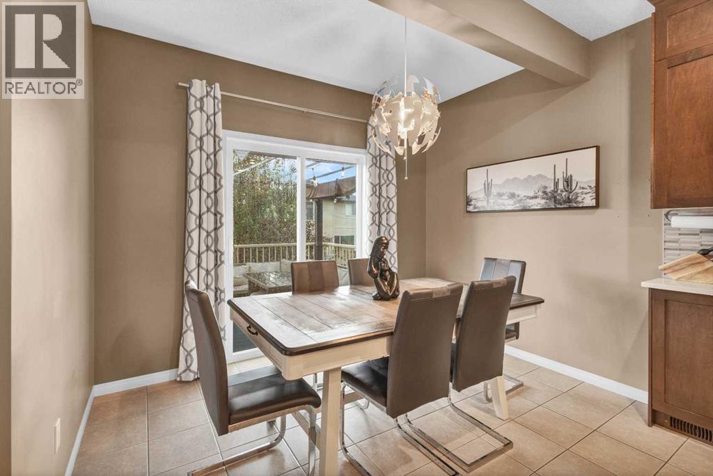 Photo 15 of 308 Prairie Springs Crescent Sw, Airdrie AB