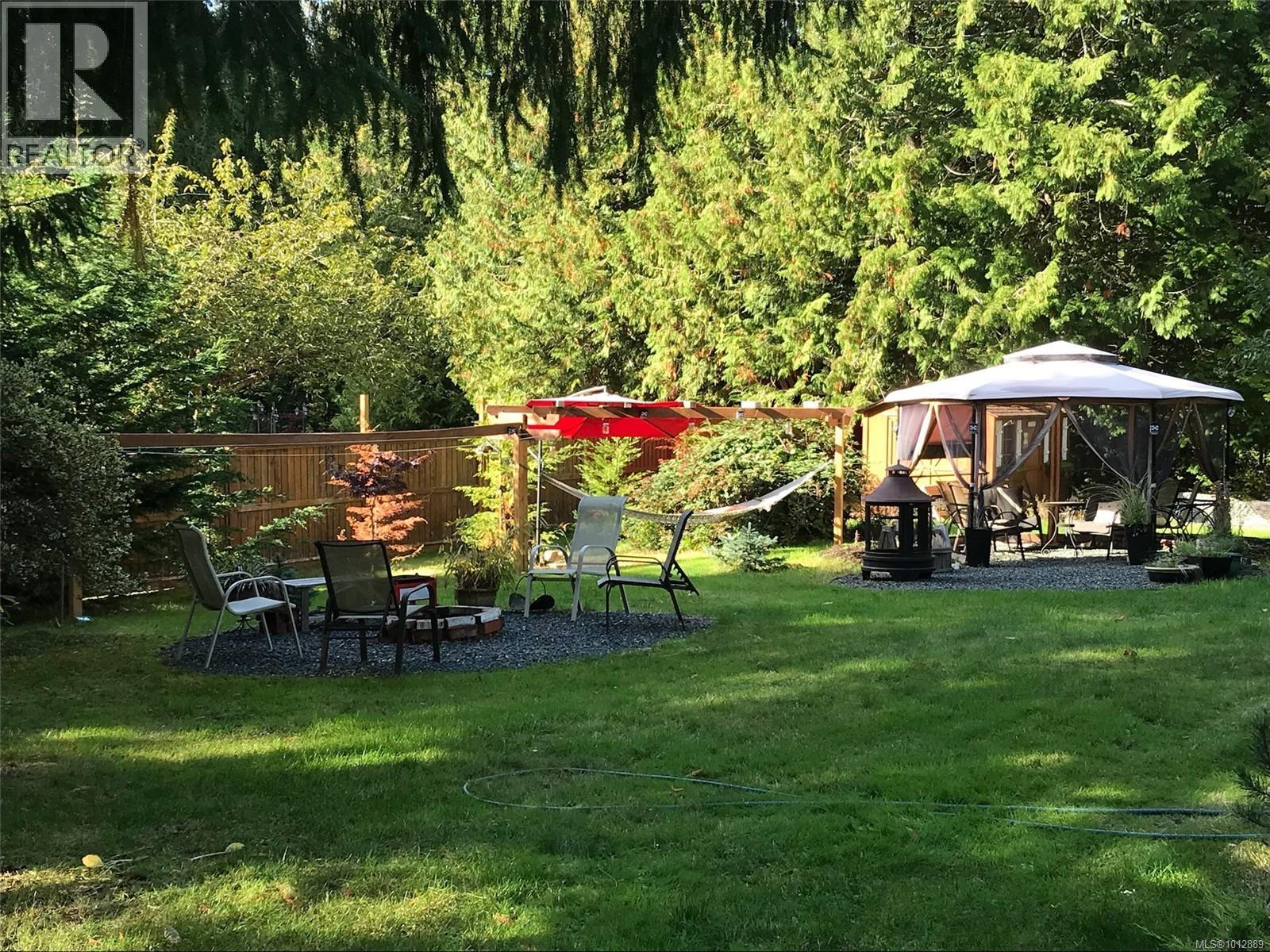 Photo 74 of 4800 Island Hwy W, Qualicum Beach BC