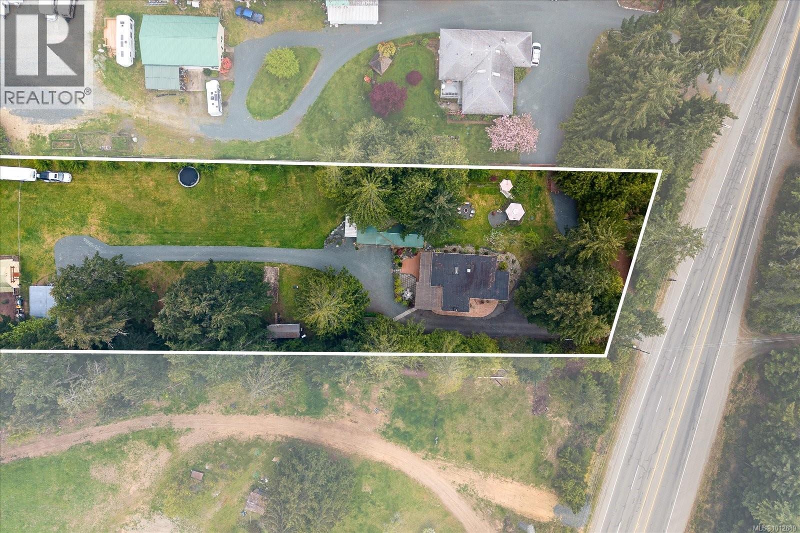 Photo 82 of 4800 Island Hwy W, Qualicum Beach BC