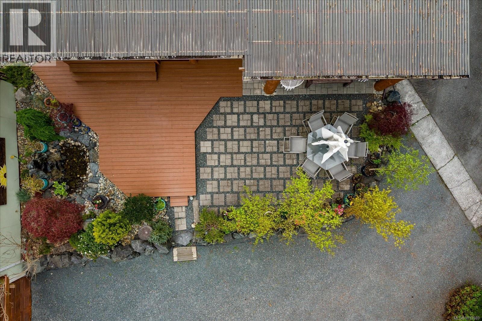 Photo 88 of 4800 Island Hwy W, Qualicum Beach BC