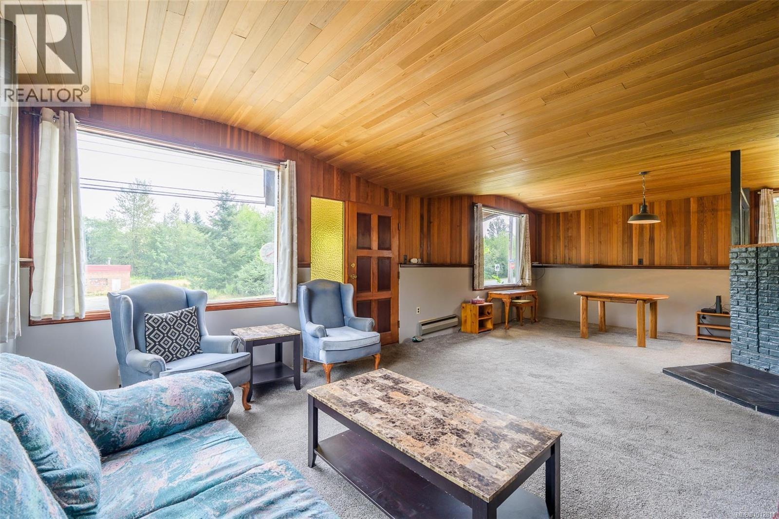 Photo 6 of 670 Kelsey Way, Sayward BC