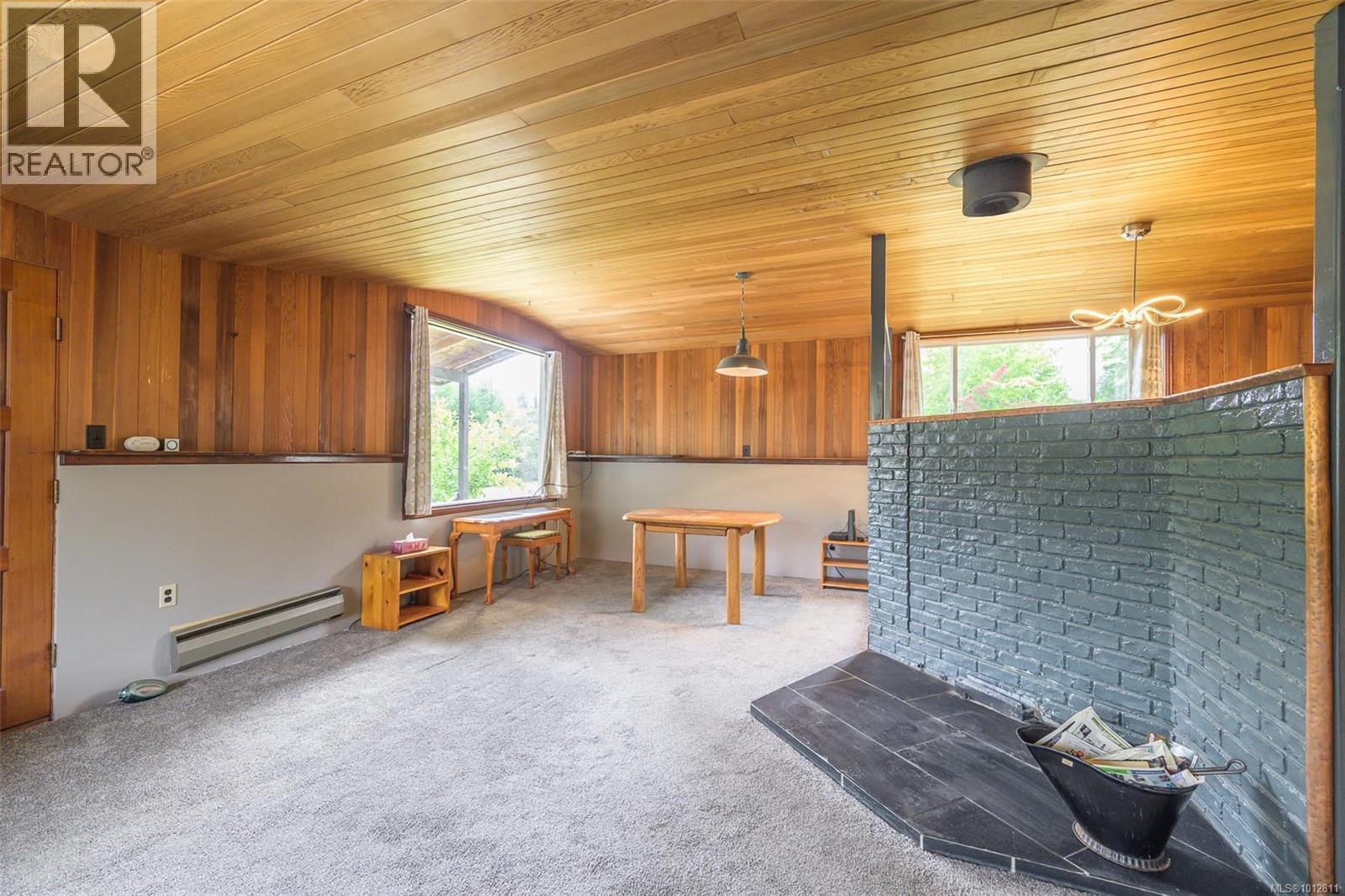 Photo 7 of 670 Kelsey Way, Sayward BC
