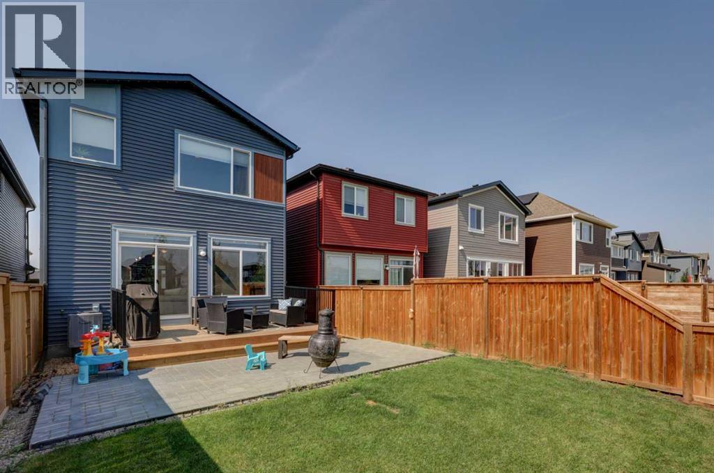 Photo 15 of 251 Belmont Heath Sw, Calgary AB