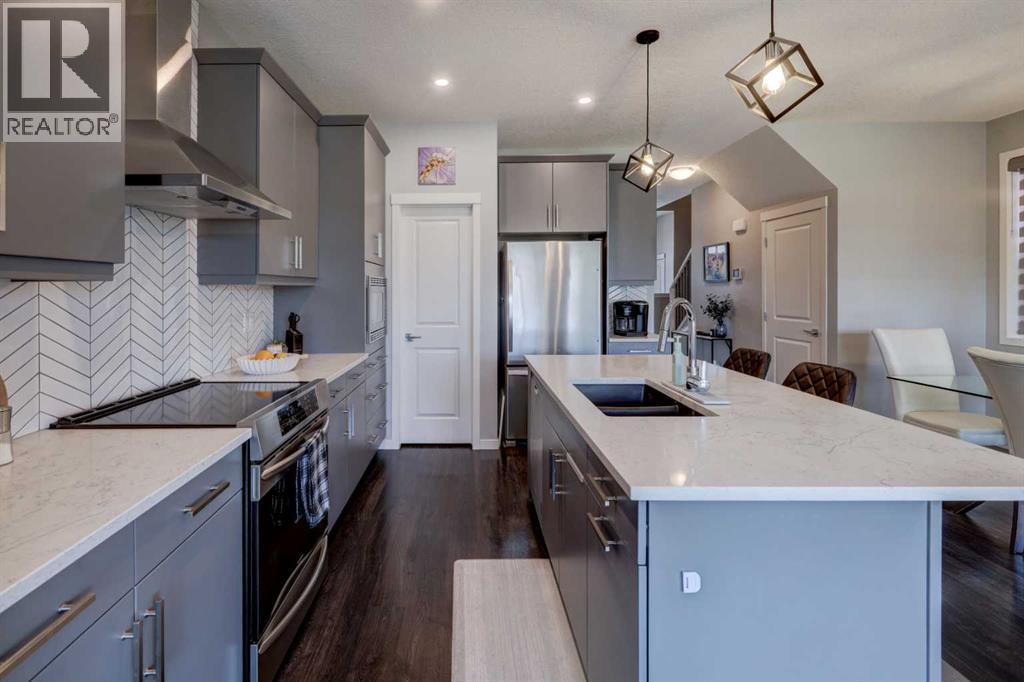 Photo 8 of 251 Belmont Heath Sw, Calgary AB
