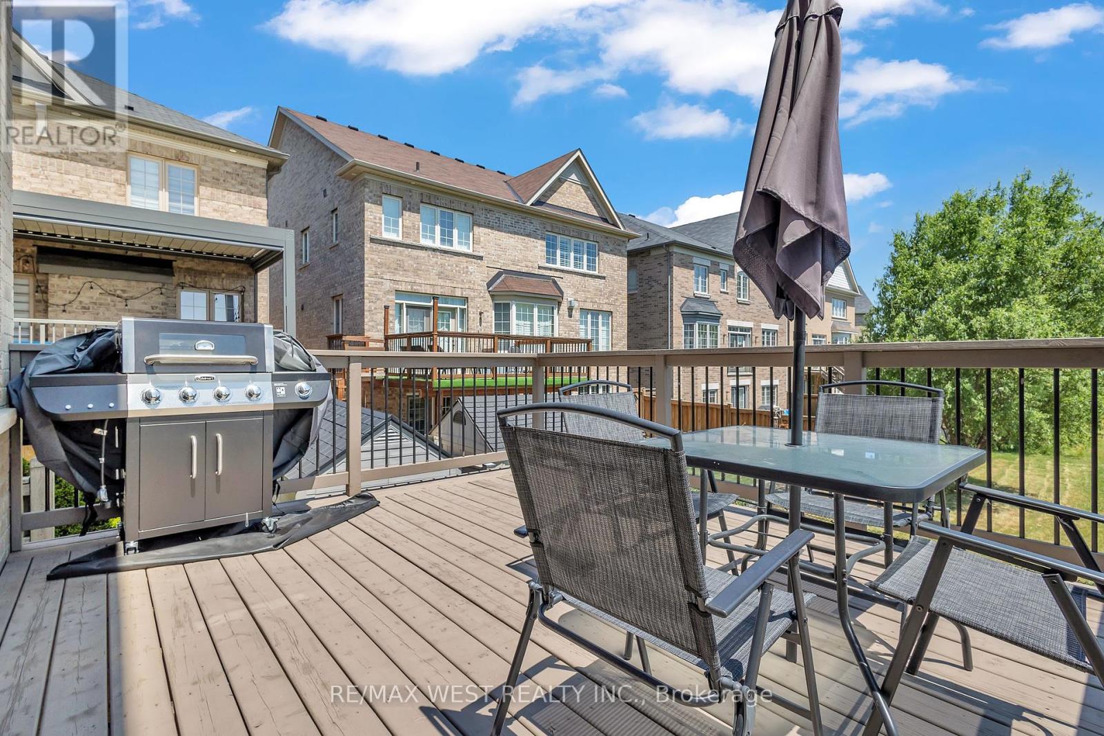 Photo 18 of 41 Pelee Avenue, Vaughan ON