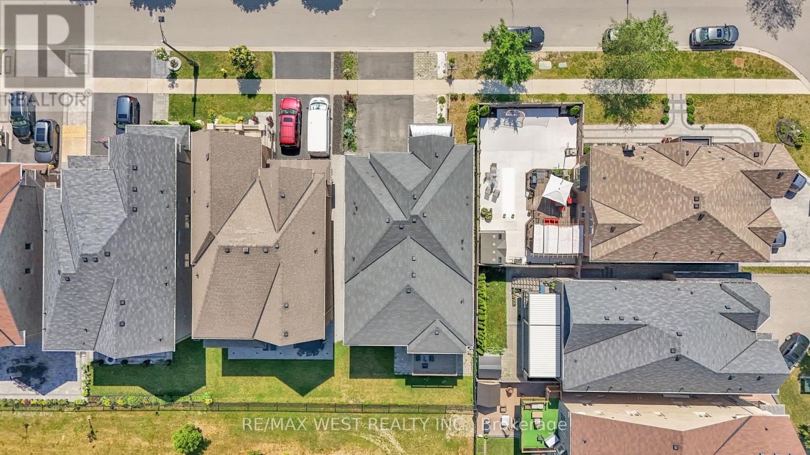 Photo 40 of 41 Pelee Avenue, Vaughan ON