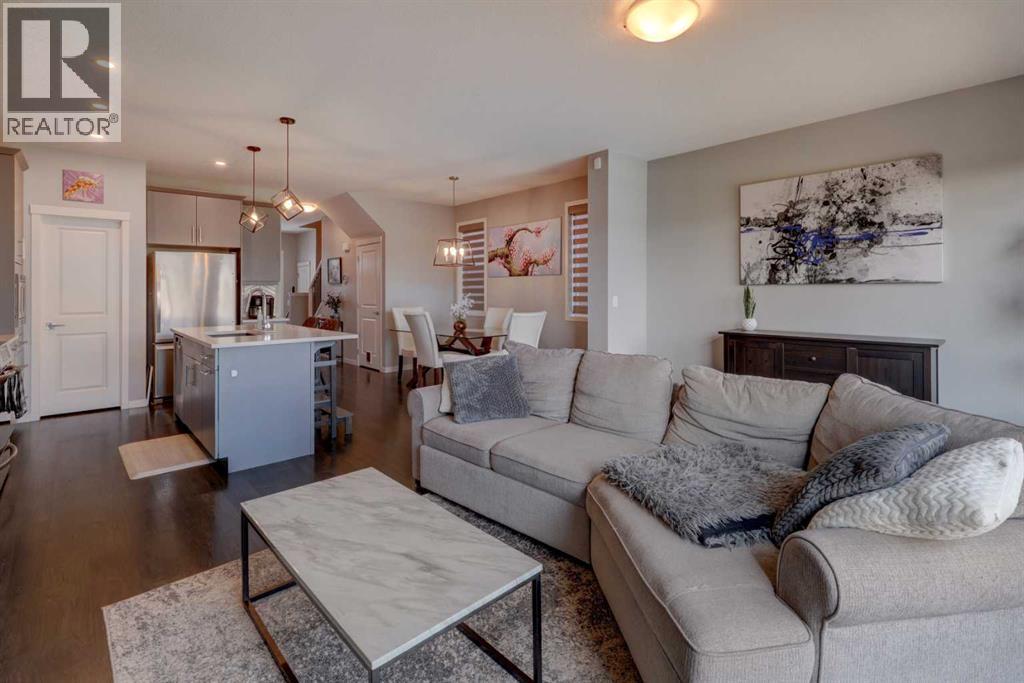 Photo 12 of 251 Belmont Heath Sw, Calgary AB