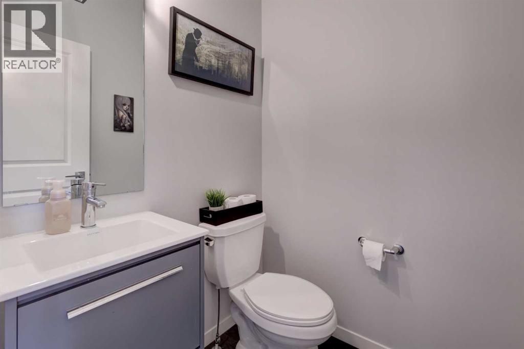 Photo 30 of 251 Belmont Heath Sw, Calgary AB