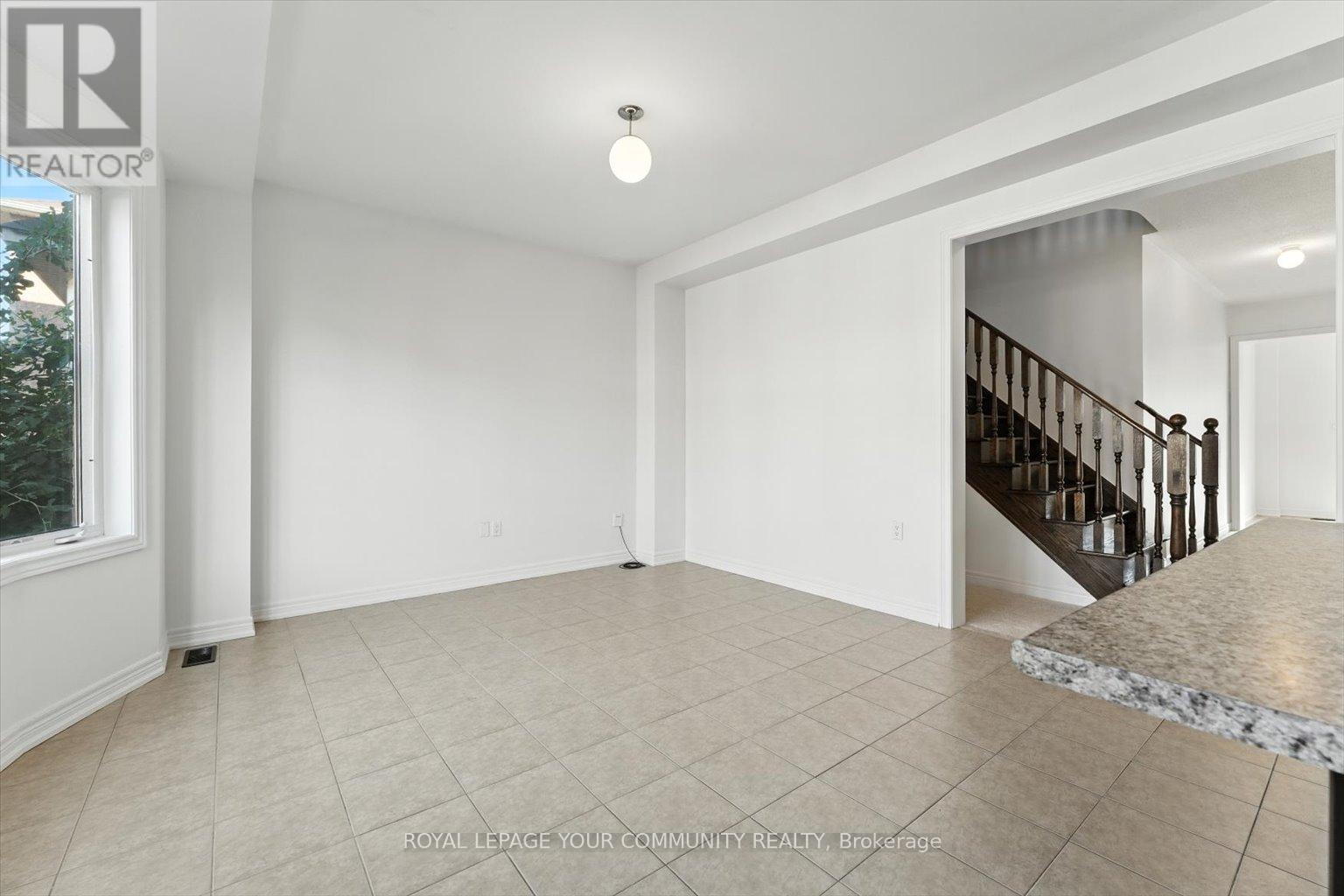 Photo 22 of 23 Lucida Court, Whitchurchstouffville ON