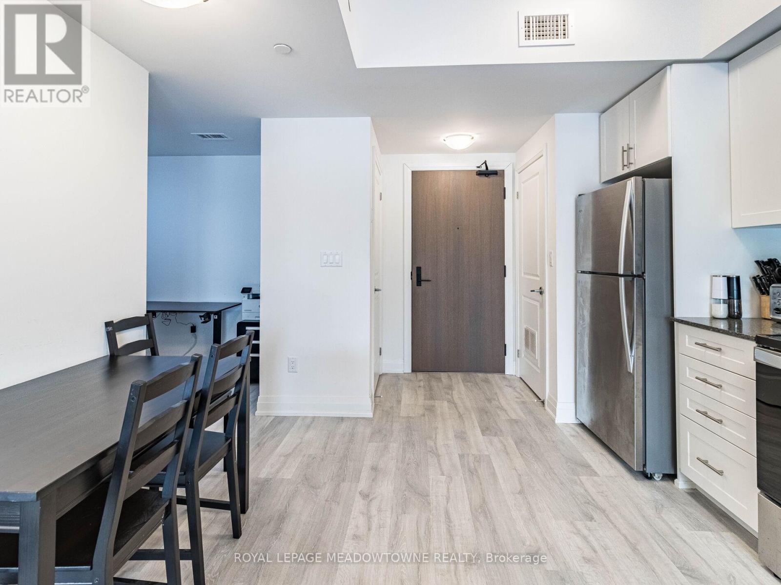 Photo 14 of 216 9700 Ninth Line, Markham ON