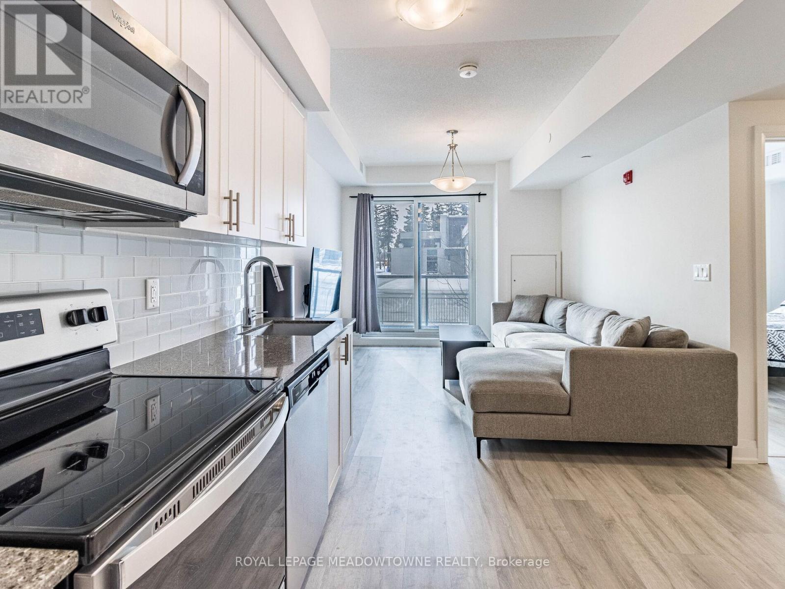 Photo 22 of 216 9700 Ninth Line, Markham ON