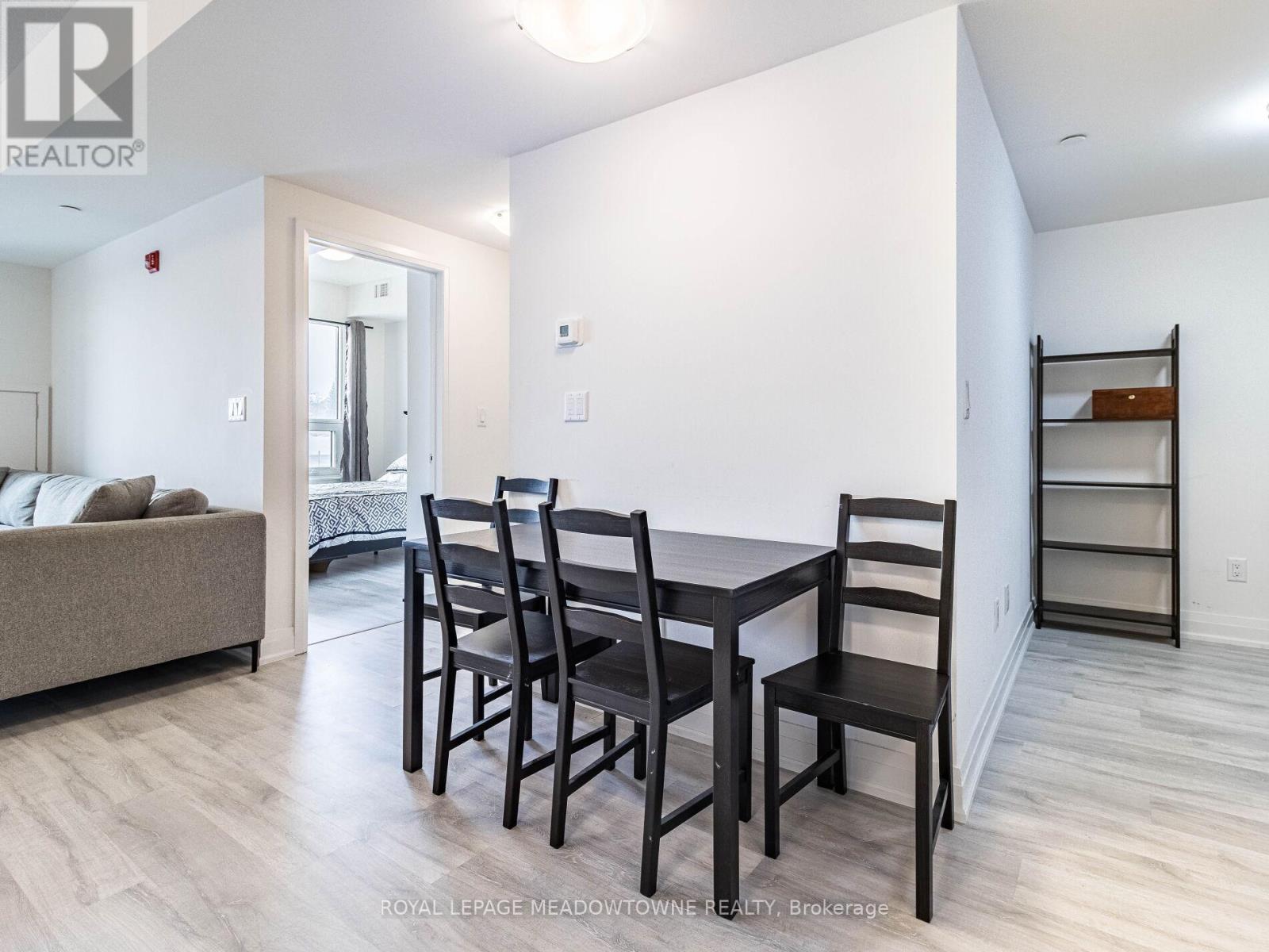 Photo 33 of 216 9700 Ninth Line, Markham ON