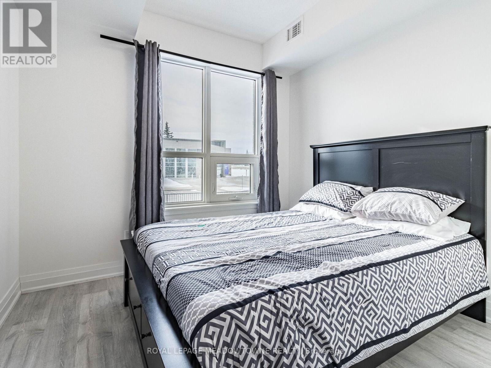 Photo 34 of 216 9700 Ninth Line, Markham ON
