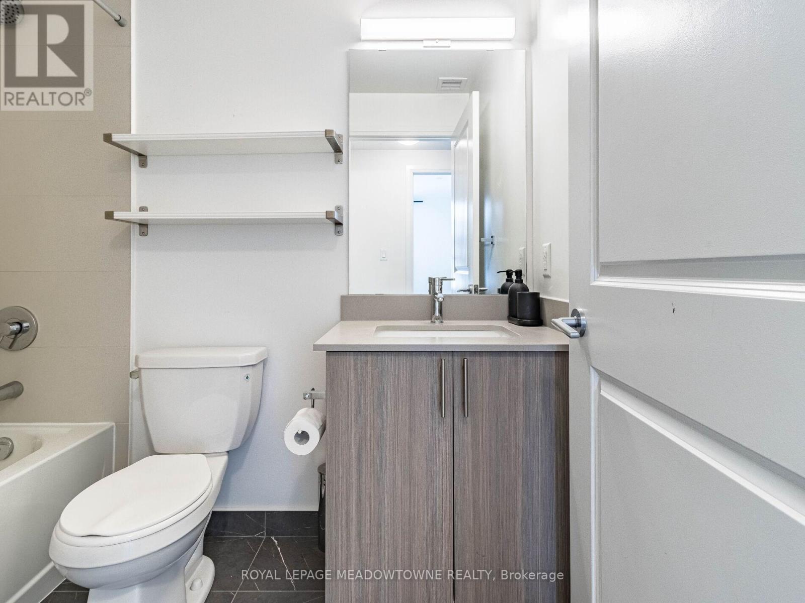 Photo 37 of 216 9700 Ninth Line, Markham ON