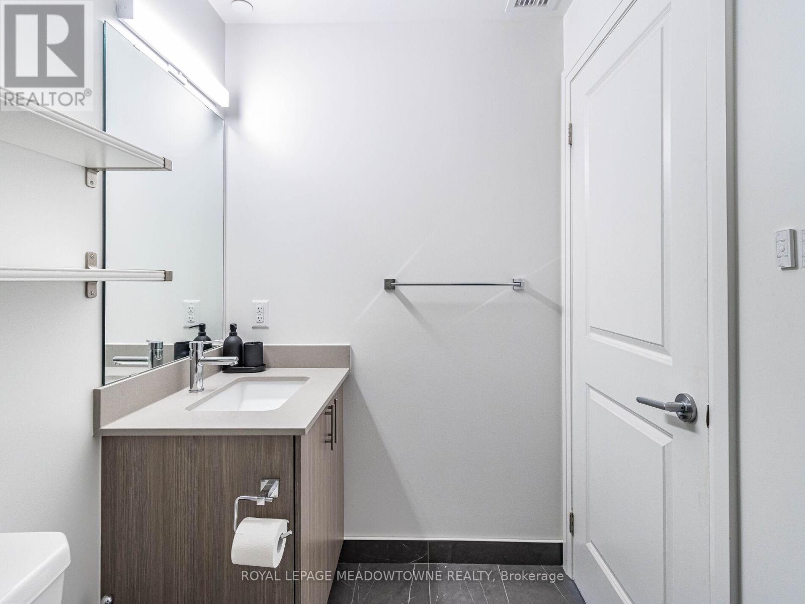 Photo 39 of 216 9700 Ninth Line, Markham ON