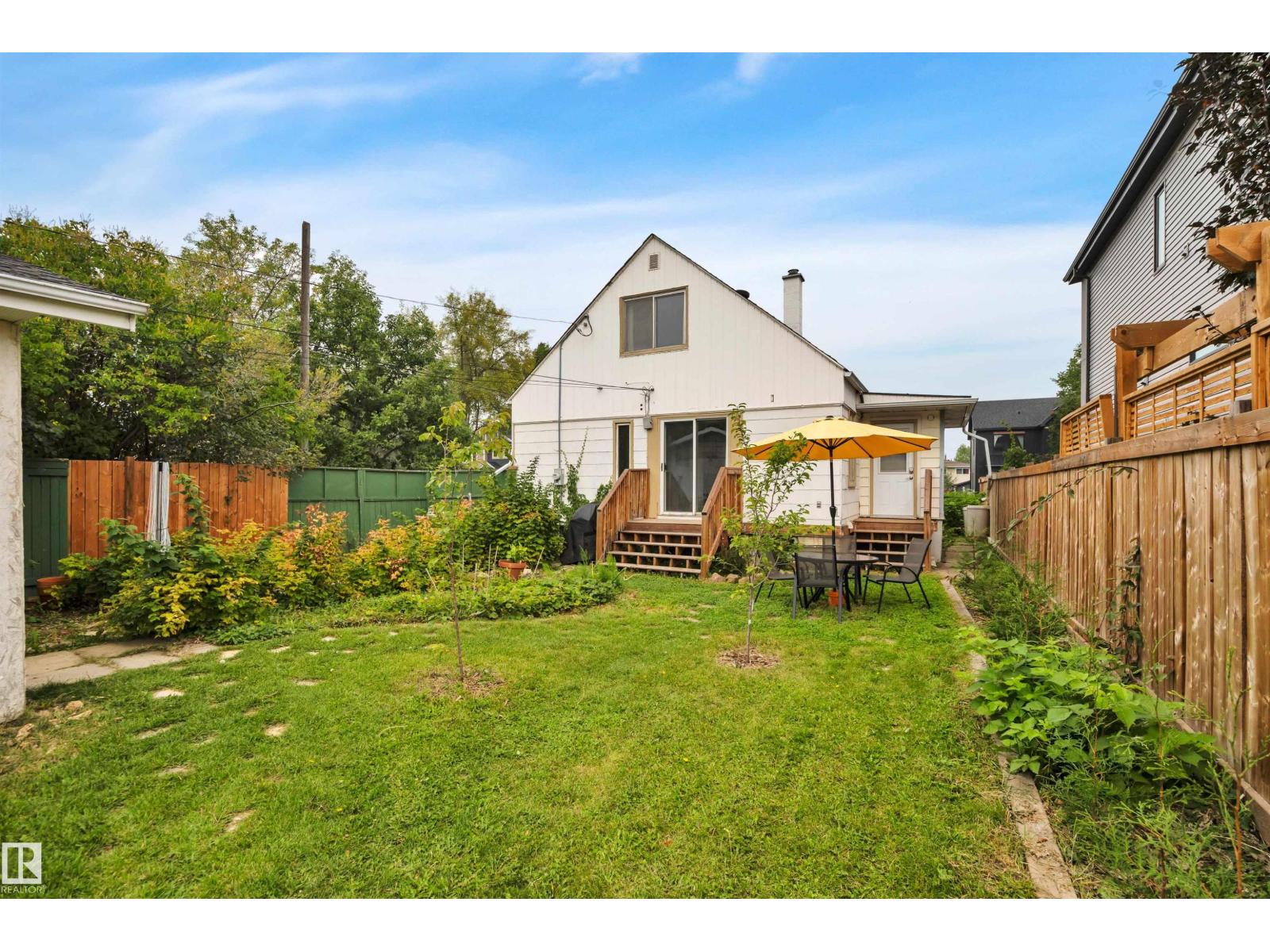 Photo 51 of 7225 95 St Nw, Edmonton AB