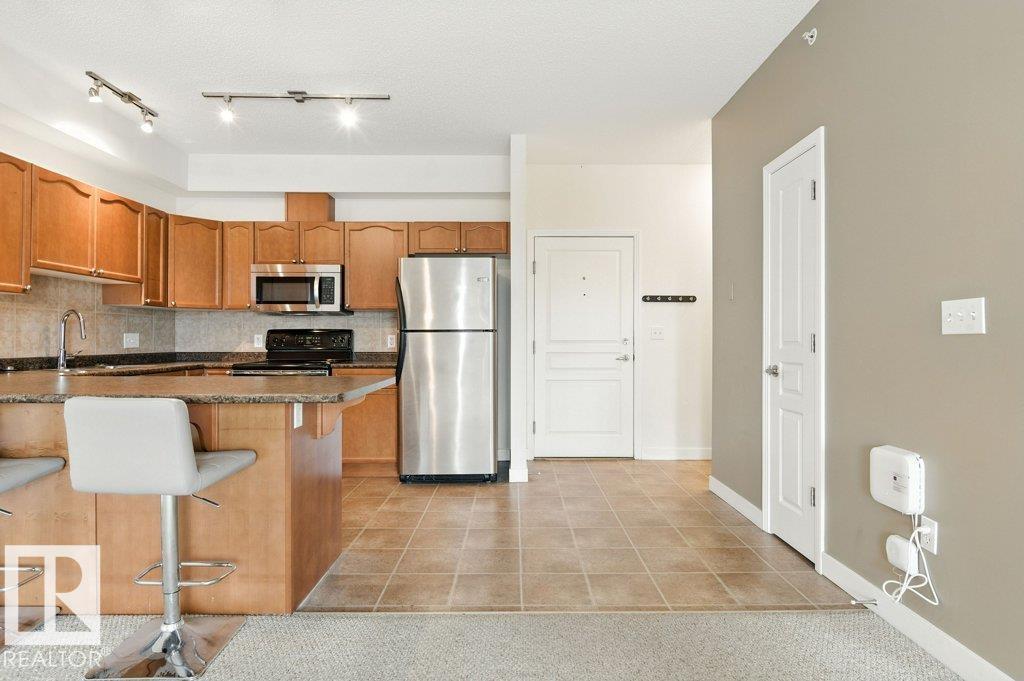 Photo 14 of 308 8931 156 St Nw, Edmonton AB