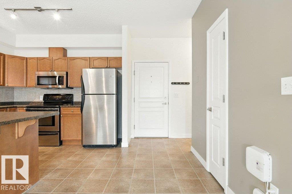 Photo 4 of 308 8931 156 St Nw, Edmonton AB