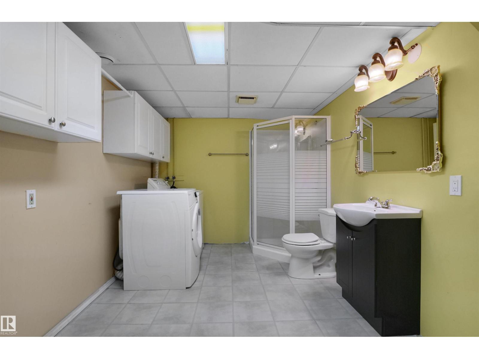 Photo 53 of 6723 40 Av Nw, Edmonton AB