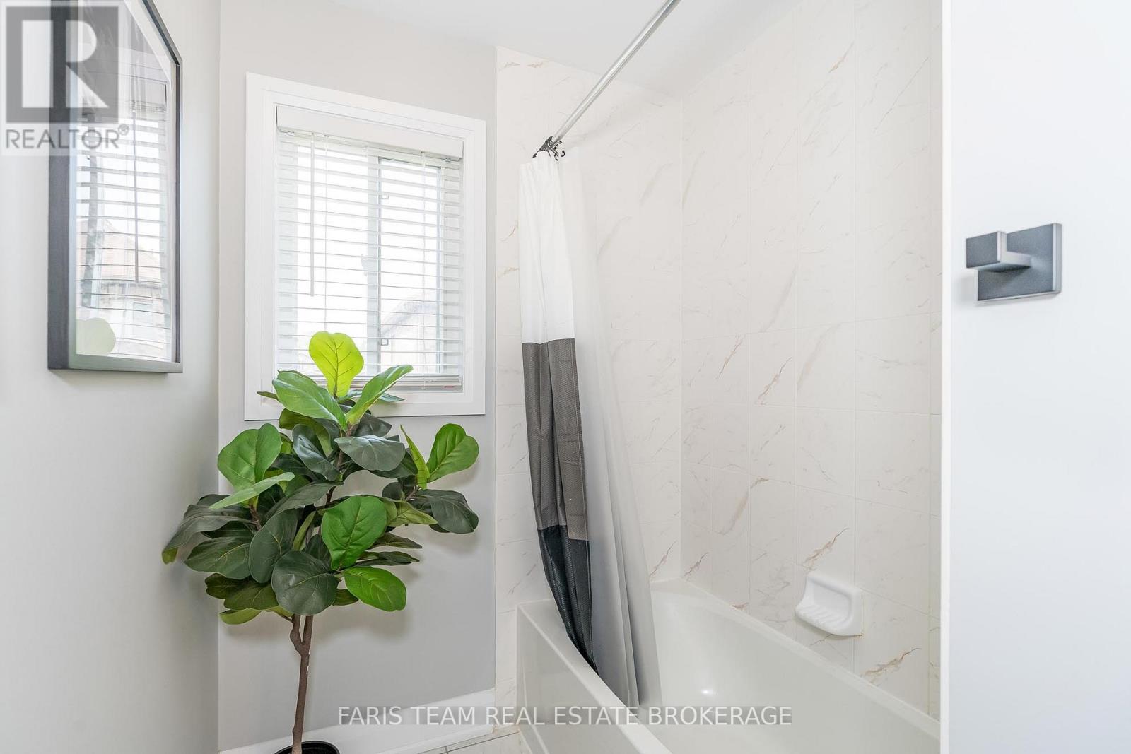 Photo 27 of 14 Beausoleil Drive, Penetanguishene ON