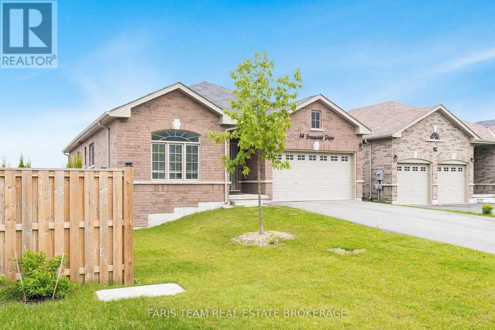 Photo 3 of 14 Beausoleil Drive, Penetanguishene ON