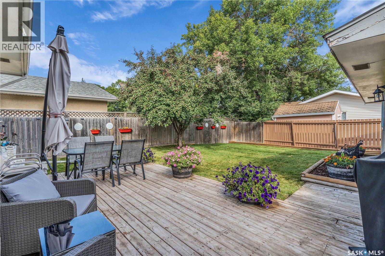 Photo 32 of 34 Scrivener Crescent, Regina SK