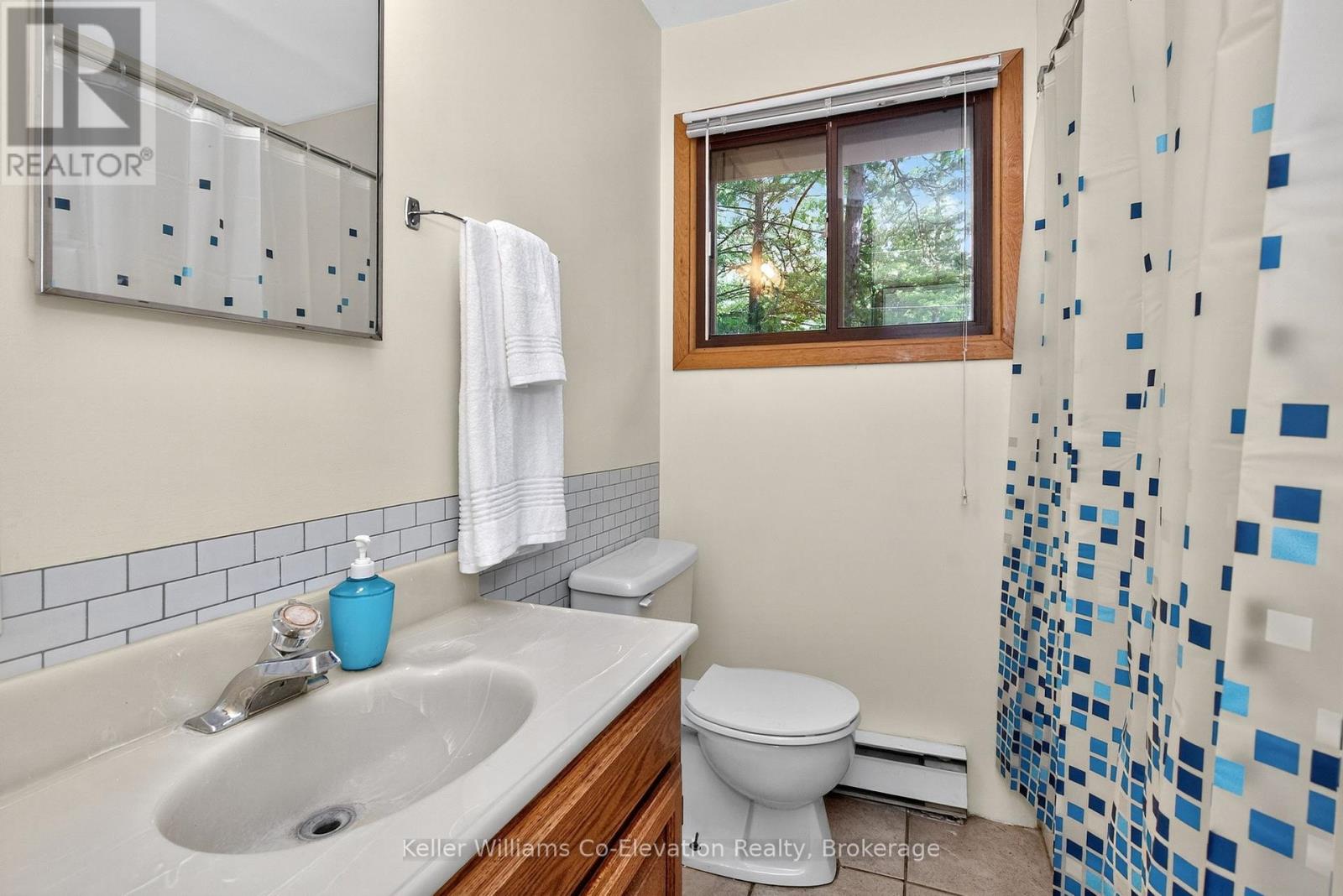Photo 12 of 1700 Tiny Beaches Road N, Tiny ON
