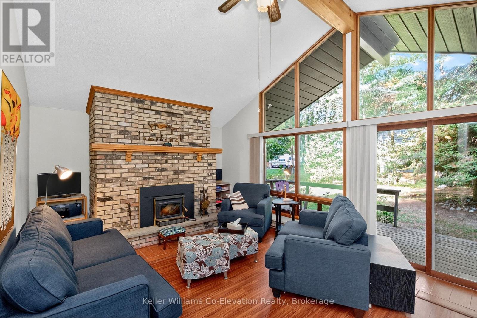 Photo 4 of 1700 Tiny Beaches Road N, Tiny ON