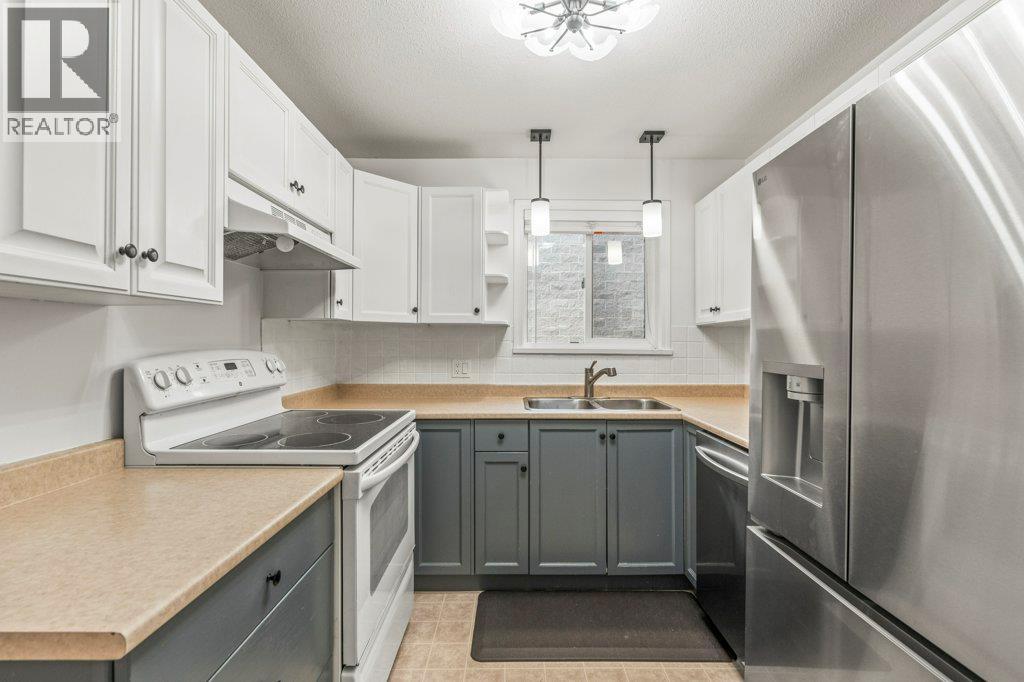 Photo 10 of 4740 20 Street Unit 85, Vernon BC