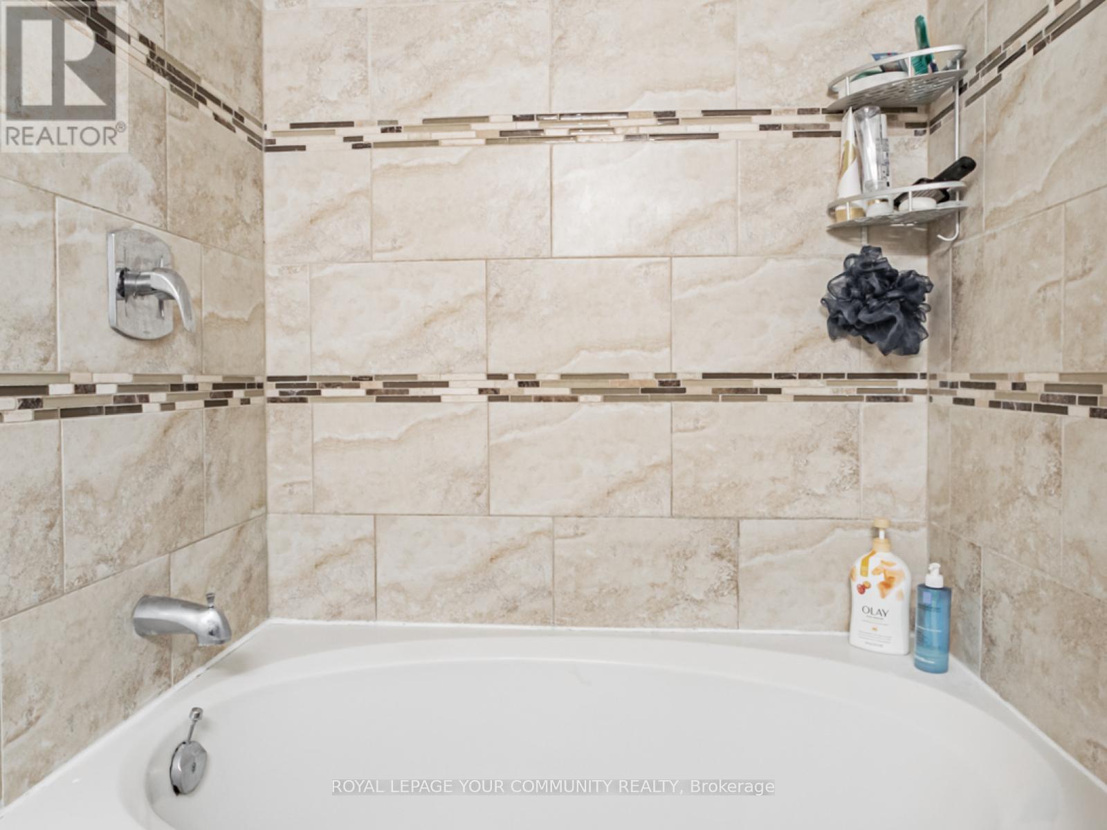 Photo 15 of 1806 350 Webb Drive, Mississauga ON