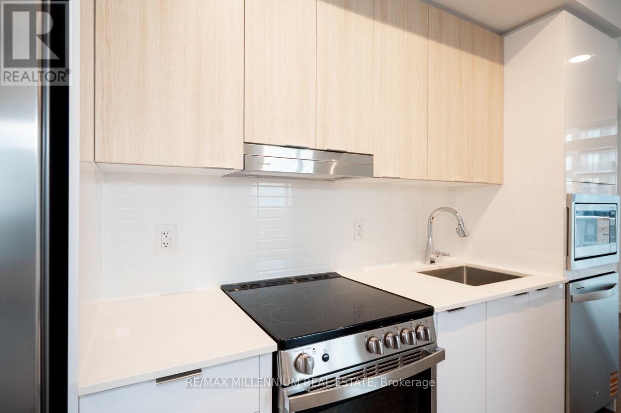Photo 32 of 2211 5105 Huronatrio Street, Mississauga ON