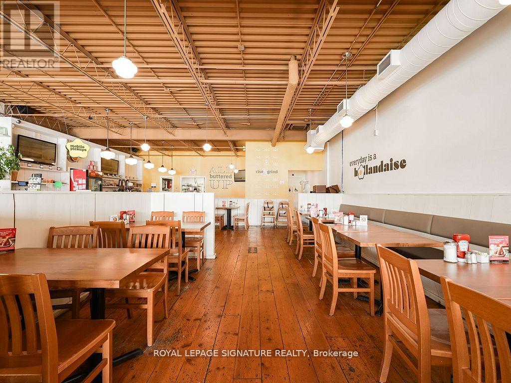 Photo 10 of 10 A 1375 Southdown Road, Mississauga ON