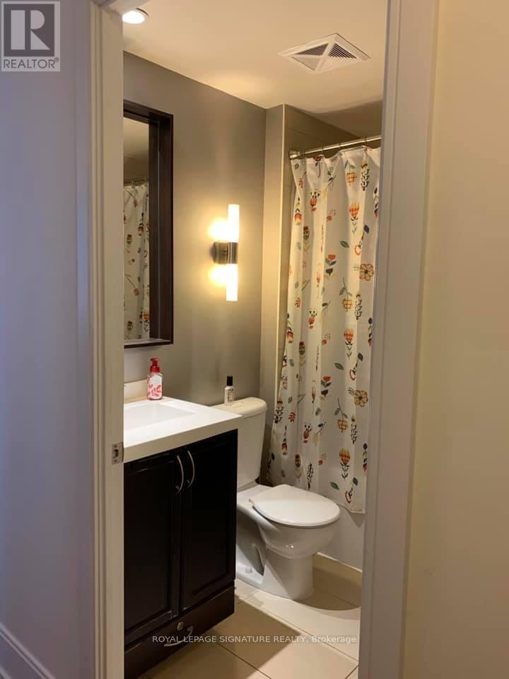Photo 11 of 402 15 Viking Lane, Toronto ON