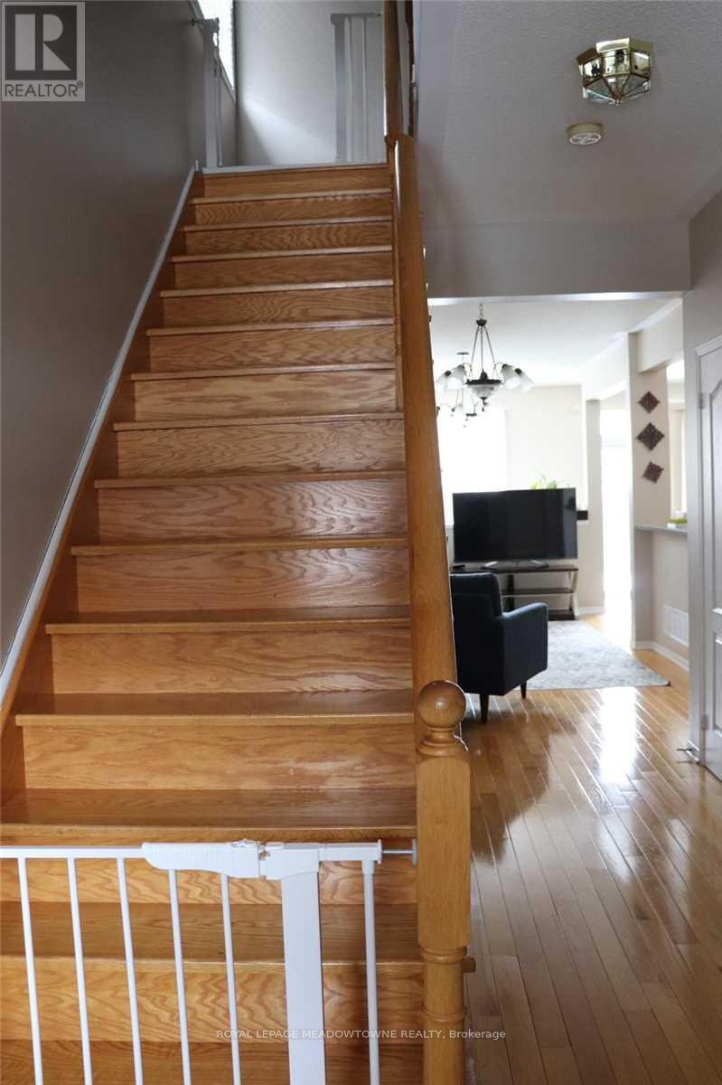 Photo 14 of 3890 Skyview Street, Mississauga ON