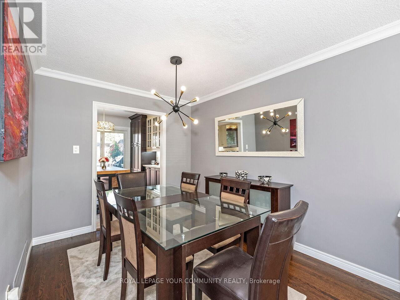 Photo 12 of 865 Flagship Drive, Mississauga ON