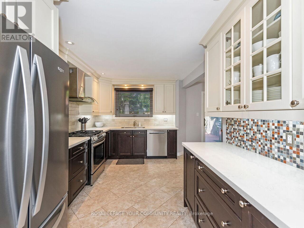 Photo 15 of 865 Flagship Drive, Mississauga ON
