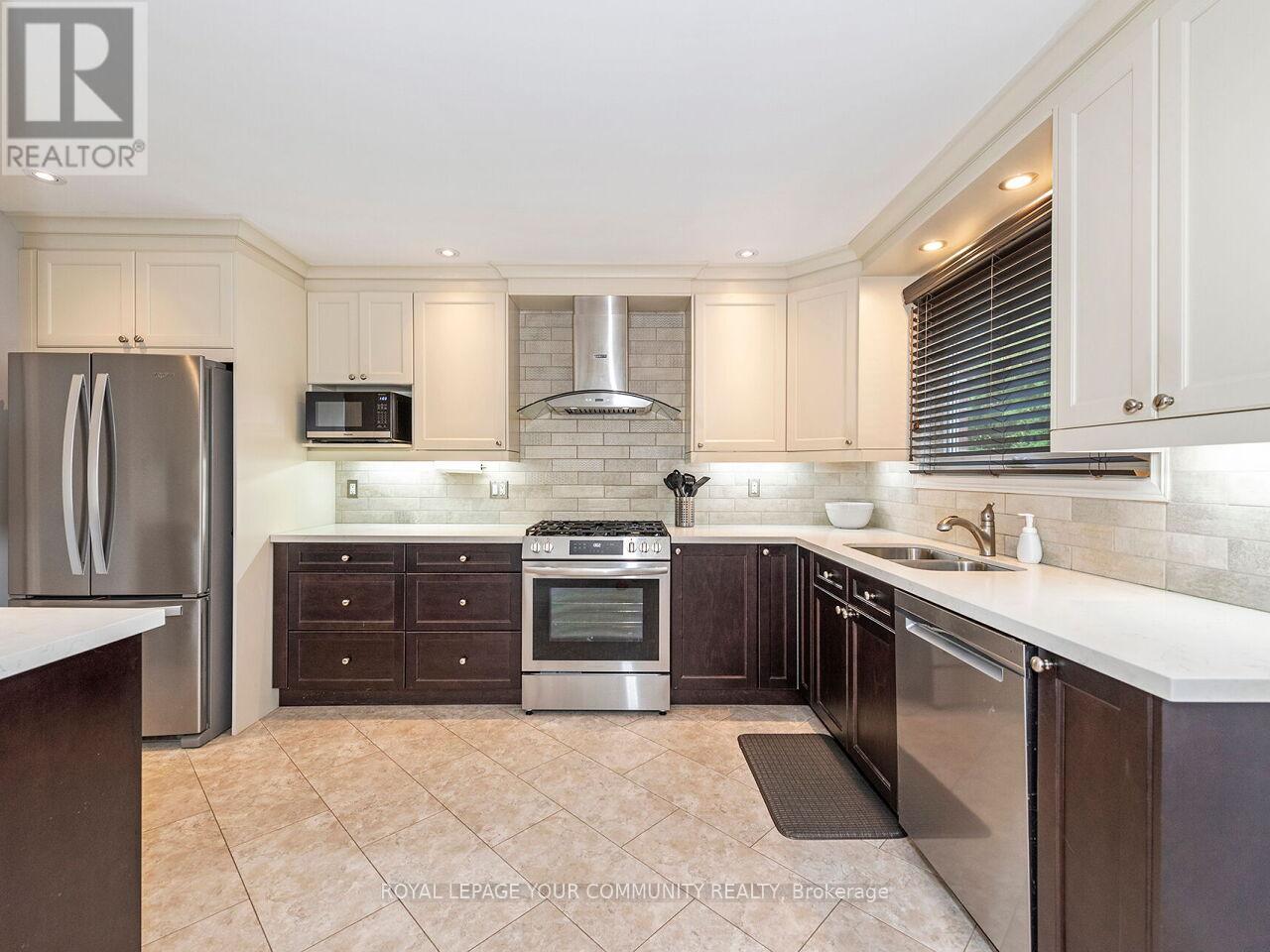 Photo 17 of 865 Flagship Drive, Mississauga ON