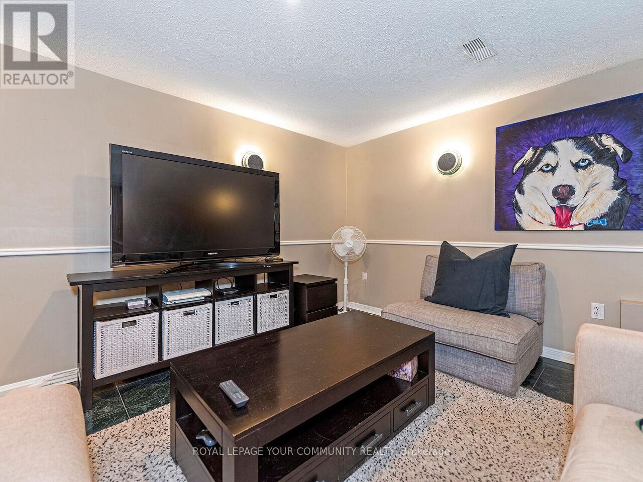 Photo 36 of 865 Flagship Drive, Mississauga ON