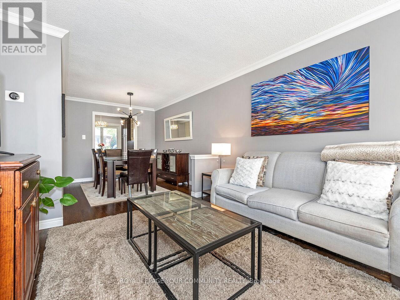 Photo 7 of 865 Flagship Drive, Mississauga ON