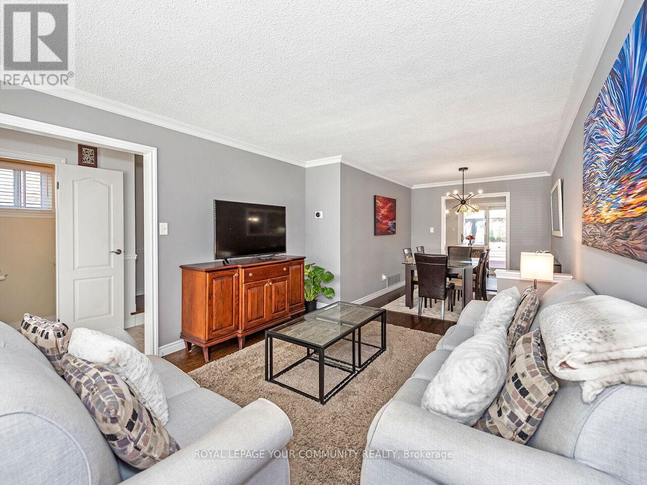Photo 8 of 865 Flagship Drive, Mississauga ON