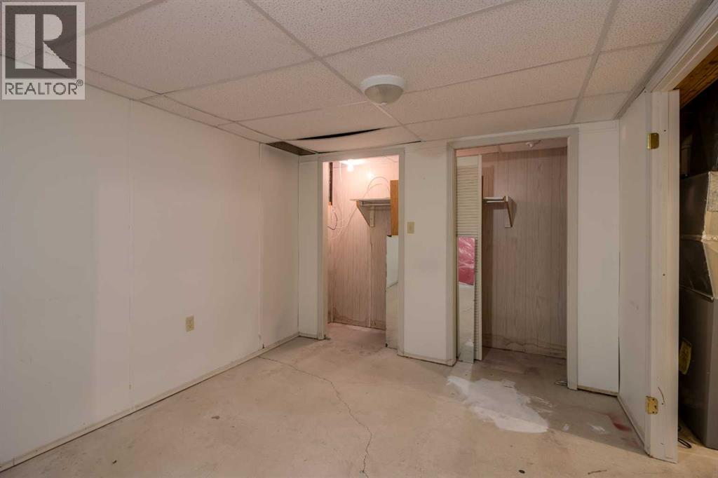 Photo 25 of 17 115 Lafayette Boulevard W, Lethbridge AB