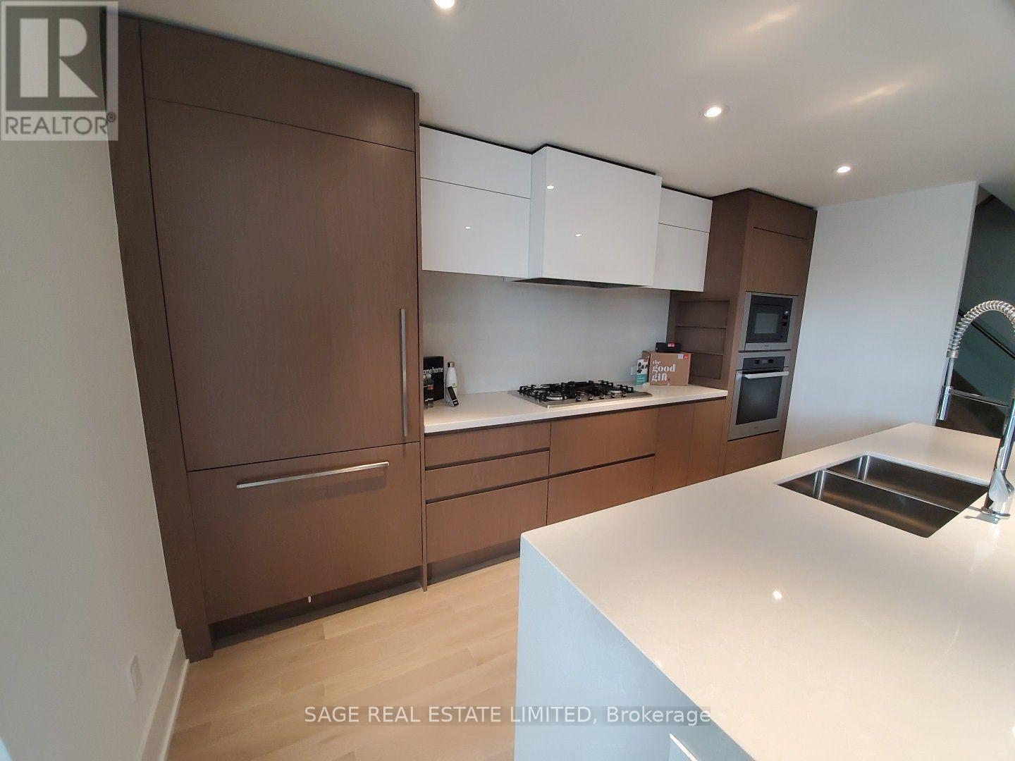 Photo 3 of 105 118 Merchants Wharf, Toronto ON
