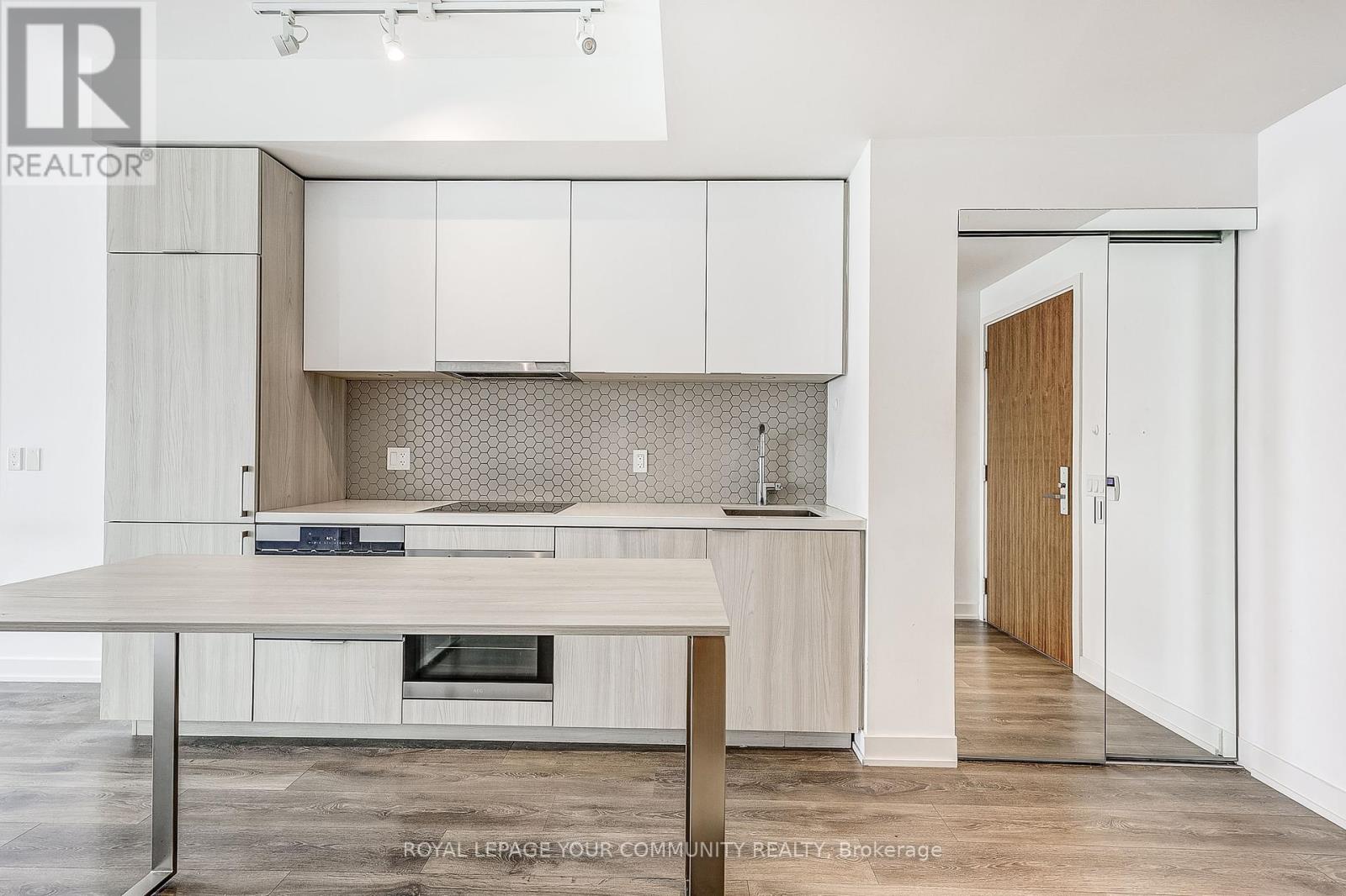 Photo 4 of 1808 15 Queens Quay Street E, Toronto ON