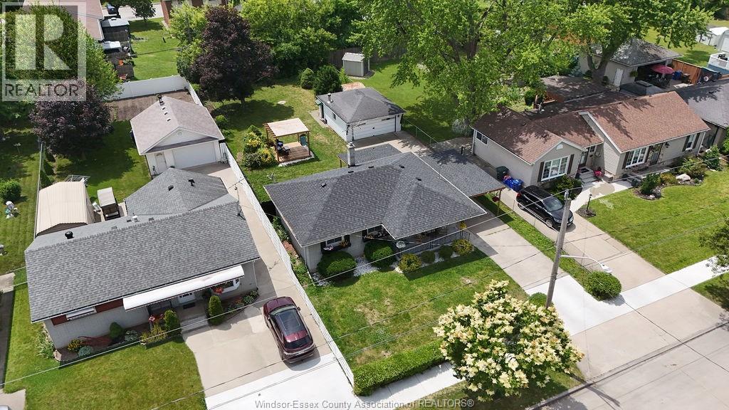Photo 30 of 1697 Ferndale Avenue, Windsor ON