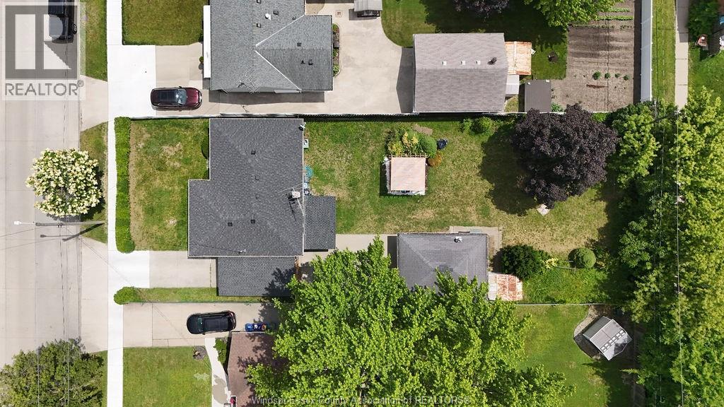 Photo 34 of 1697 Ferndale Avenue, Windsor ON